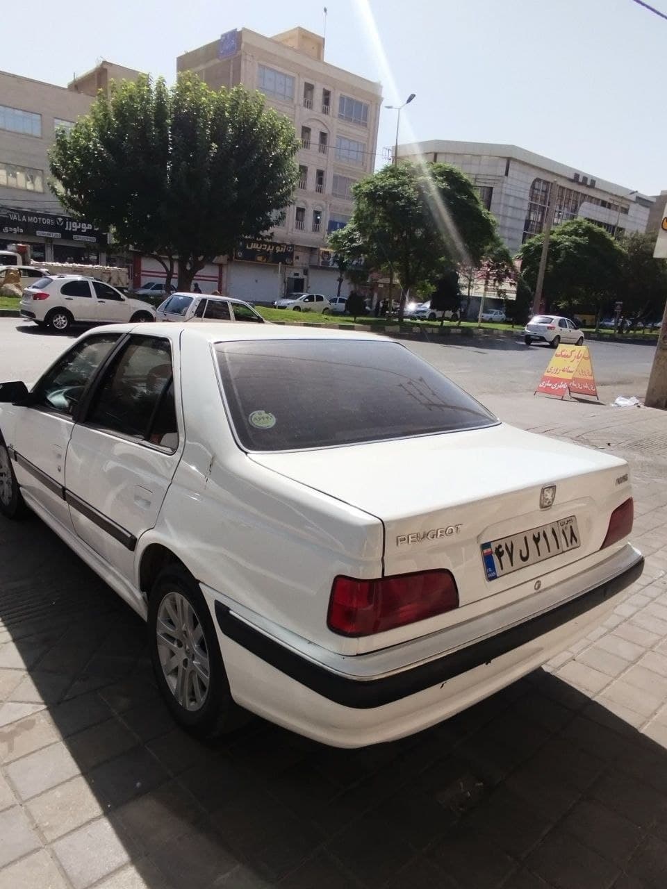 تصویر خودرو 3