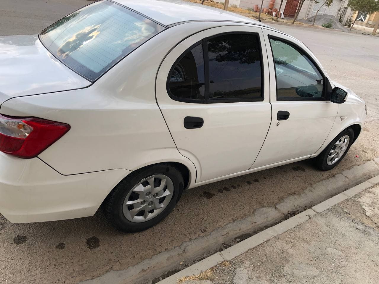 تصویر خودرو 2